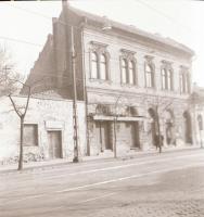 cca 1964 Budapest, Kőbánya, a kerület épületei, utcaképek, a városrész fejlődése, 21 db szabadon fel...