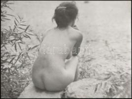 cca 1974 Aktfotók, 4 db fotóművészeti alkotás, 28x37 cm és 40x30 cm / 4 erotic photos