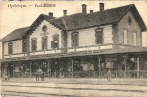 10 db RÉGI magyar és történelmi magyar városképes lap, vegyes minőség / 10 pre-1945 Hungarian and Hi...