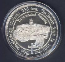 2000. "Szt. István és Gizella királyné" Ag emlékérem 31,1g T:PP RR!! Díszdobozban, tanúsít...
