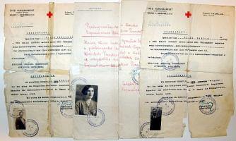 1944 A budapesti svéd vöröskereszt fényképes igazolványa 3 db (rossz állapotban)
