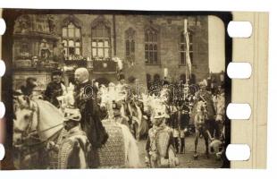 1916 IV. Károly koronázásán készült 8 db korabeli kisméretű fotónegatív, rajta az uralkodó, felesége...