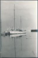 1912-1975 Balatoni fényképek, 21 db vintage fotó, 6x9 cm és 9x14 cm közötti méretekben