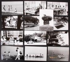 1912-1975 Balatoni fényképek, 21 db vintage fotó, 6x9 cm és 9x14 cm közötti méretekben