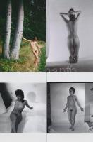 cca 1979 Minden titok feltárul, 21 db szolidan erotikus fénykép, vintage negatívokról készült mai na...