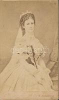 cca 1880 Erzsébet királynő Sisi vizitkártya méretű fotója. / Original photo of Queen Sisi. 9x11 cm