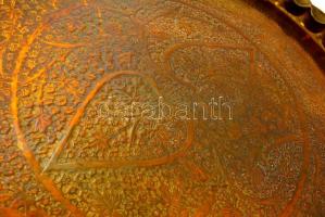 Keleti mintás réz falitál, kalapált, d: 58 cm