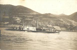 Orsova, Dániel vontató és szállító gőzhajó / towing and carrying steamship, Photo (fl)