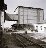 cca 1968 Kecskemét, Városképek, 7 db fotónegatív, 6x6 cm