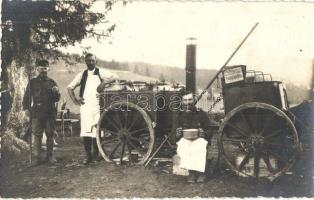 Magyar királyi 19. honvéd gyalogezred 8. századának mozgókonyhája szakáccsal / WWI K.u.K. military, mobile kitchen of the Infantry Regiment Nr 19/8., cook, photo