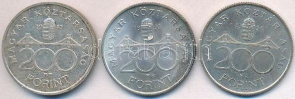 1992. 200Ft Ag "MNB" + 1993. 200Ft Ag "MNB" + 1994. 200Ft Ag "Deák" T:...