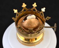 Petróleum lámpa, üveg testtel és üveg burával, újszerű állapotban, m: 45 cm