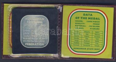 1982. "FIFA-Futball VB Spanyolország" Ag szögletes emlékérem 35g T:PP eredeti csomagolásba...