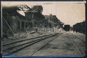 1944 Szeged vasútállomás a bombázás után 6x9 cm