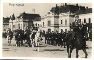 1940 Nagyvárad, Oradea; bevonulás, vasútállomás, Horthy Miklós / entry of the Hungarian troops, railway station