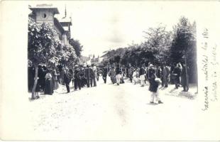 1910 Baile Govora, street view at wedding time, photo