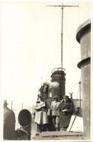 1929 Győr őrnaszád fedélzete legénységgel /  Donau Flottile / Hungarian river guard ship. photo