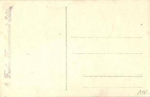 Nagyszeben, Hermannstadt, Sibiu; téli utcakép / snow covered street view in winter time. E. Fischer ...