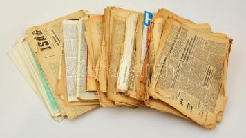 1956-1983 Vas Zoltán (1903-1983) 1956-os államminiszter, író hagyatéka. Nagyrészt az 1956-os forrada...