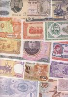 300 klf bankjegy, jobbakkal az egész világból, régi és új T:I (legalább 200db),II,III,IV