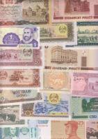 300 klf bankjegy, jobbakkal az egész világból, régi és új T:I (legalább 200db),II,III,IV