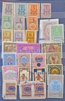 Több száz régi okmánybélyeg 10 lapos közepes berakóban