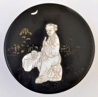 Távol-keleti lakk szelence, gyöngyház berakással, festéssel, kis sérülésekkel, kopás nyomokkal, 6x11...