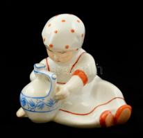 Zsolnay porcelán kislány tejes korsóval, kézzel festett, jelzett, hibátlan, m: 7 cm