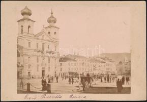 1886 Grand Piazzetta, Gorizia, Olaszország, feliratozott, keményhátú fotó, 11x16 cm / Grand Piazzetta, Gorizia, Italy, vintage photo, 11x16 cm