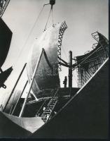 cca 1980 Kortárs fotóművészeti alkotások, 3 db feliratozott, vintage fénykép, 17x24 cm és 15x22 cm