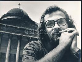 cca 1974 Portrék másképpen, 4 db feliratozott vintage fotóművészeti alkotás, 18x24 cm és 23x17 cm