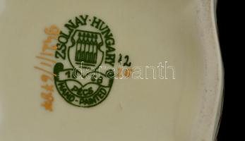 Zsolnay pillangó mintás ékszeres dobozka, kézzel festett jelzett, hibátlan, 7,5×7,5 cm