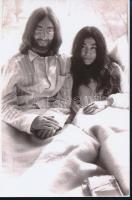 cca 1965 Beatles együttes, Fekete György (1904-1990) budapesti fényképész hagyatékában fellelt 2 db ...