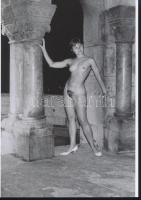 cca 1968 Izgalmas éjszaka a Halászbástyán, 3 db szolidan erotikus fénykép, vintage negatívokról készült mai nagyítások, 25x18 cm / 3 erotic photos, 25x18 cm