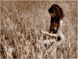 cca 1972 Aktfotók, 2 db feliratozott vintage fotóművészeti alkotás, az egyik kasírozva, 30x40 cm