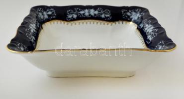 Zsolnay Pompadour mintás tál, matricás, jelzett, hibátlan, 22,5×22,5 cm