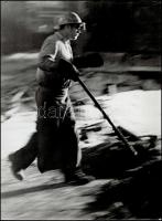 cca 1970 Magyar Alfréd 2 db feliratozott vintage fotóművészeti alkotása, 24x38 cm és 40x30 cm