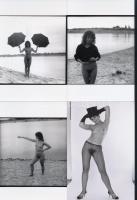 cca 1978 Örömös fényképek, 21 db szolidan erotikus fénykép, vintage negatívokról készült mai nagyítá...