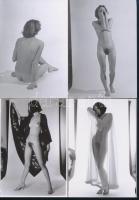 cca 1975 Mindent megmutatunk, 44 db szolidan erotikus fénykép, vintage negatívokról készült mai nagy...