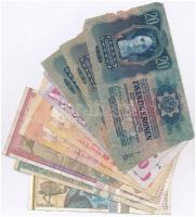 1913. 20K (3x) + Románia 1991-1998. 200L-100.000L (8x) T:III,III-,IV
Hungary 1913. 20 Korona (3x) +...