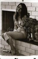 1968 Szolidan erotikus negatív felvétel, 29 db, 24x36 mm