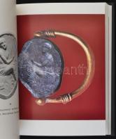 Antique Intaglios in the Hermitage Collecection. Leningrad, 1976, Aurora Art Publishers. Kiadói egés...