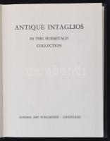 Antique Intaglios in the Hermitage Collecection. Leningrad, 1976, Aurora Art Publishers. Kiadói egés...