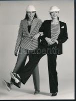 cca 1970-1980 Divatfotók, 5 db, 24x18 cm