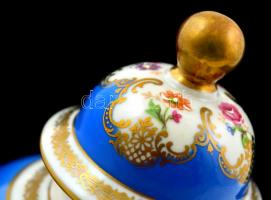 Martinroda német porcelán váza, matricás, jelzett, kopásokkal, m: 16 cm