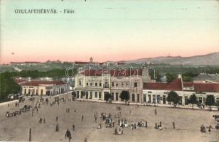 Gyulafehérvár, Karlsburg, Alba Iulia; Fő tér, Hungária szálloda, Takarékpénztár, Fürst és Weiss Bernát üzlet, árusok / main square, hotel, savings bank, shops, vendors