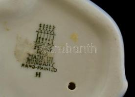 Zsolnay kékmázas porcelán kislány, kézzel festett, jelzett, hibátlan, m: 7,5 cm