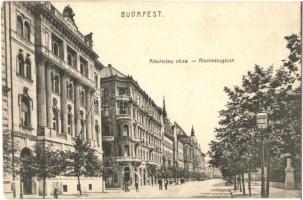 Budapest V. Alkotmány utca (EK)