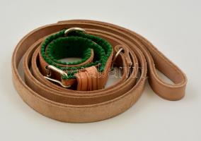 Posztóval bélelt kutya nyakörv, borjúbőr pórázzal, nyakörv: 42 cm, póráz: 110 cm