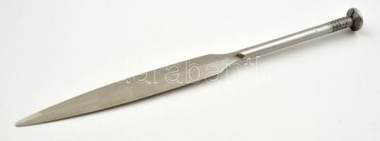 200-as szögből kialakított papírvágó kés, h: 25 cm